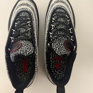 Brand New Women Nike Air Max 97 Sneakers